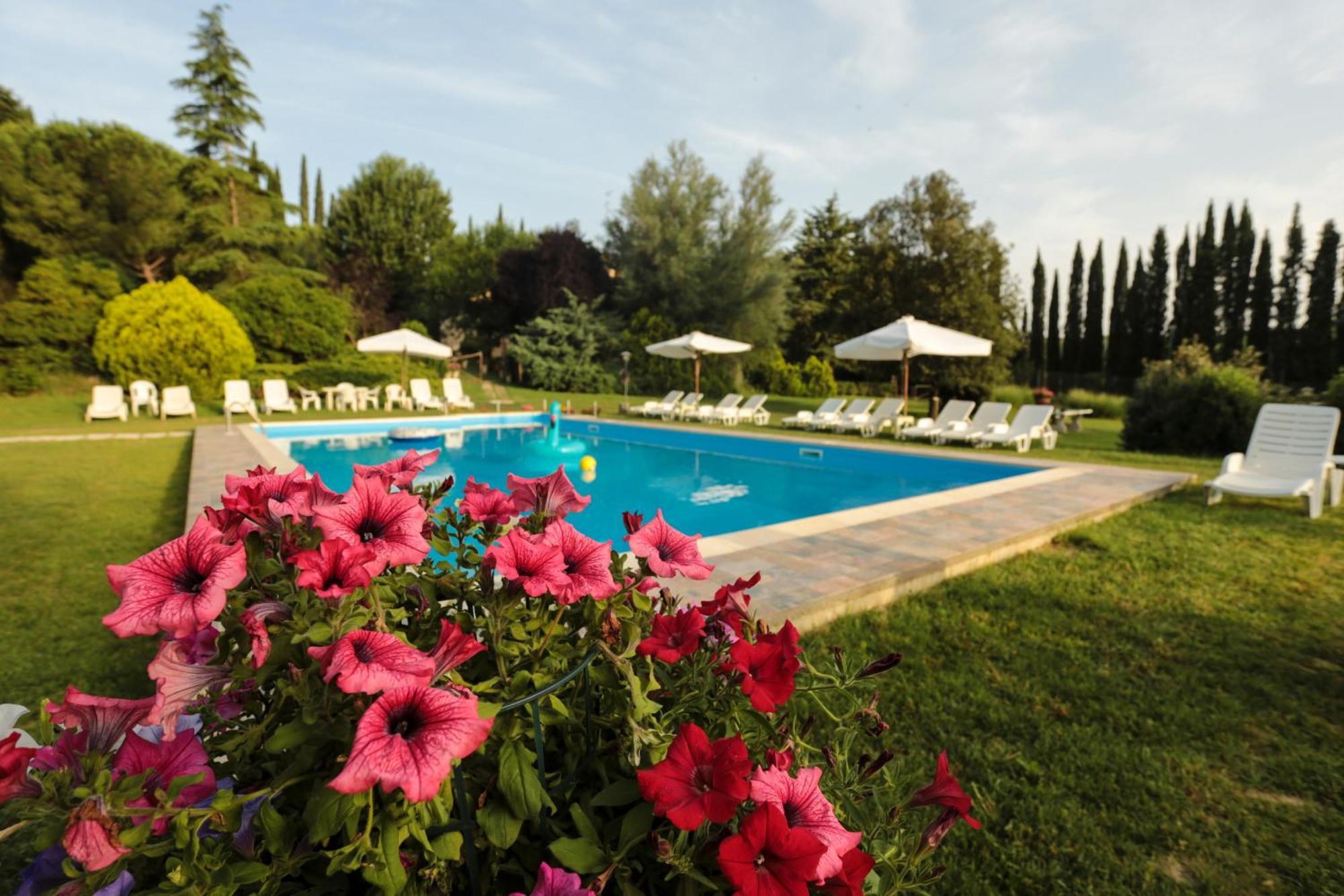 Agriturismo Girasole Gambassi Terme Bagian luar foto