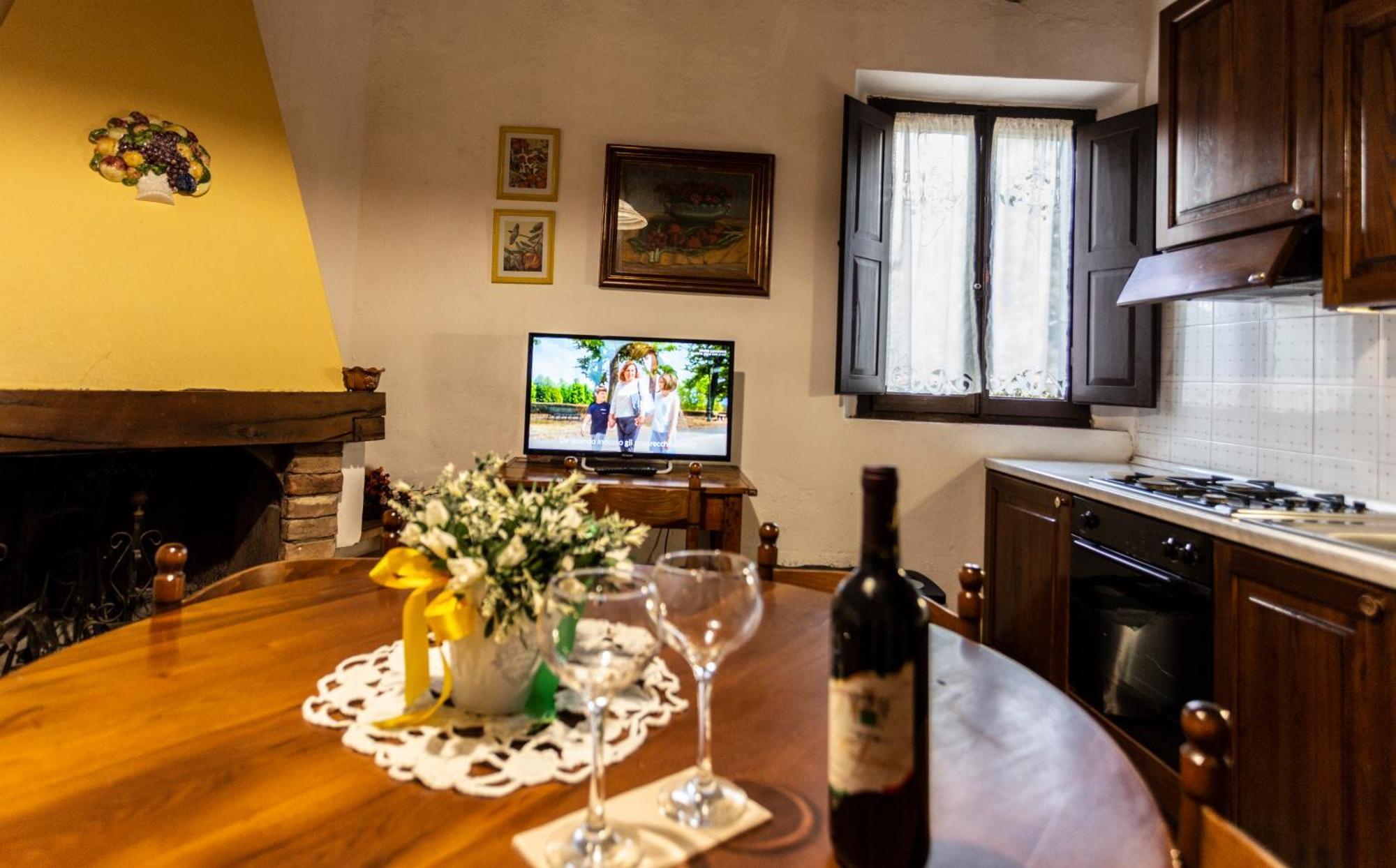 Agriturismo Girasole Gambassi Terme Bagian luar foto