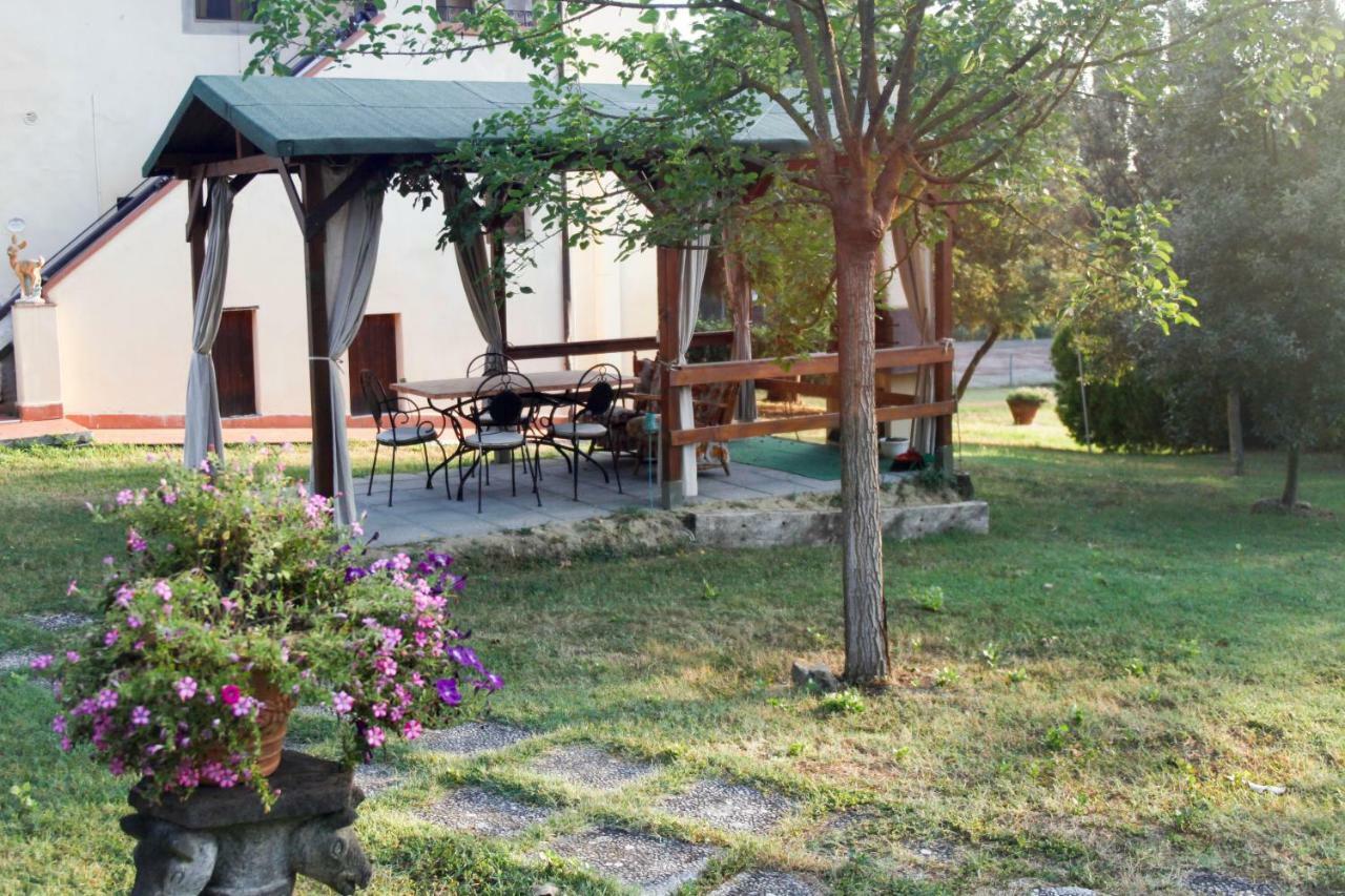 Agriturismo Girasole Gambassi Terme Bagian luar foto